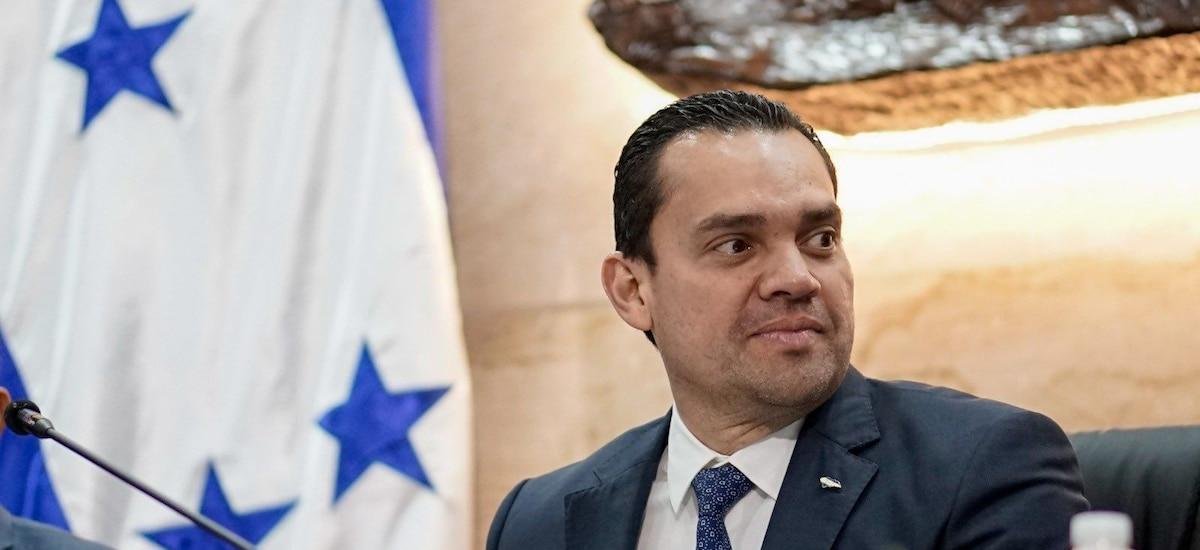 Congreso Nacional en Honduras impulsa moción para lectura de la Biblia en centros educativos