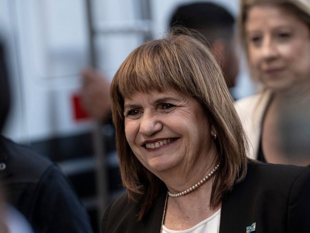 вЂњLa pelota no se mancha, aunque creo que ya estГЎ bastante suciaвЂќ: Bullrich se sumГі a las crГ­ticas contra Chiqui Tapia