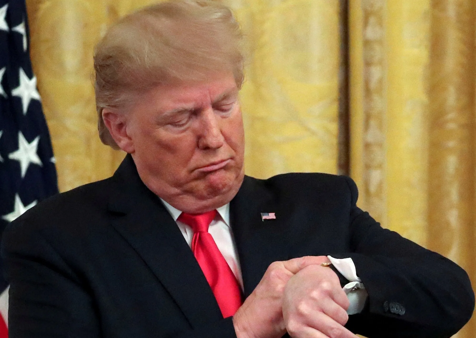 Donald Trump amenazó con una ofensiva “más grande y más fuerte” si fracasa la tregua con Irán