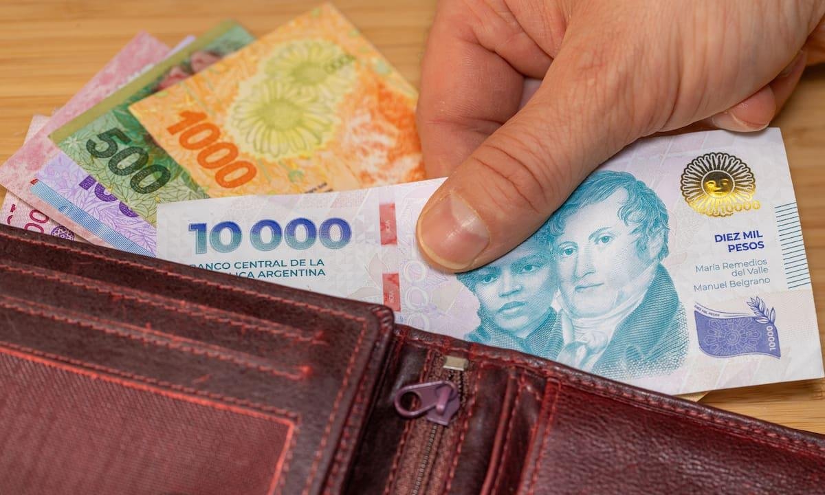 Cuánto cobran los empleados bancarios en marzo de 2026