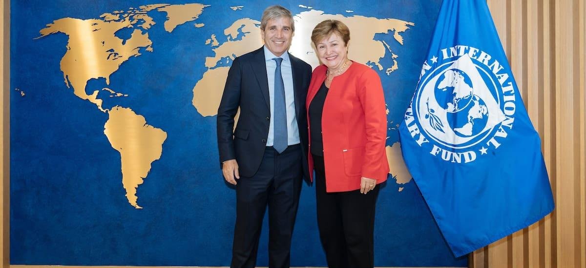 Argentina y el FMI, un solo corazón: hubo odio, pero reina el amor entre las partes - El Cronista