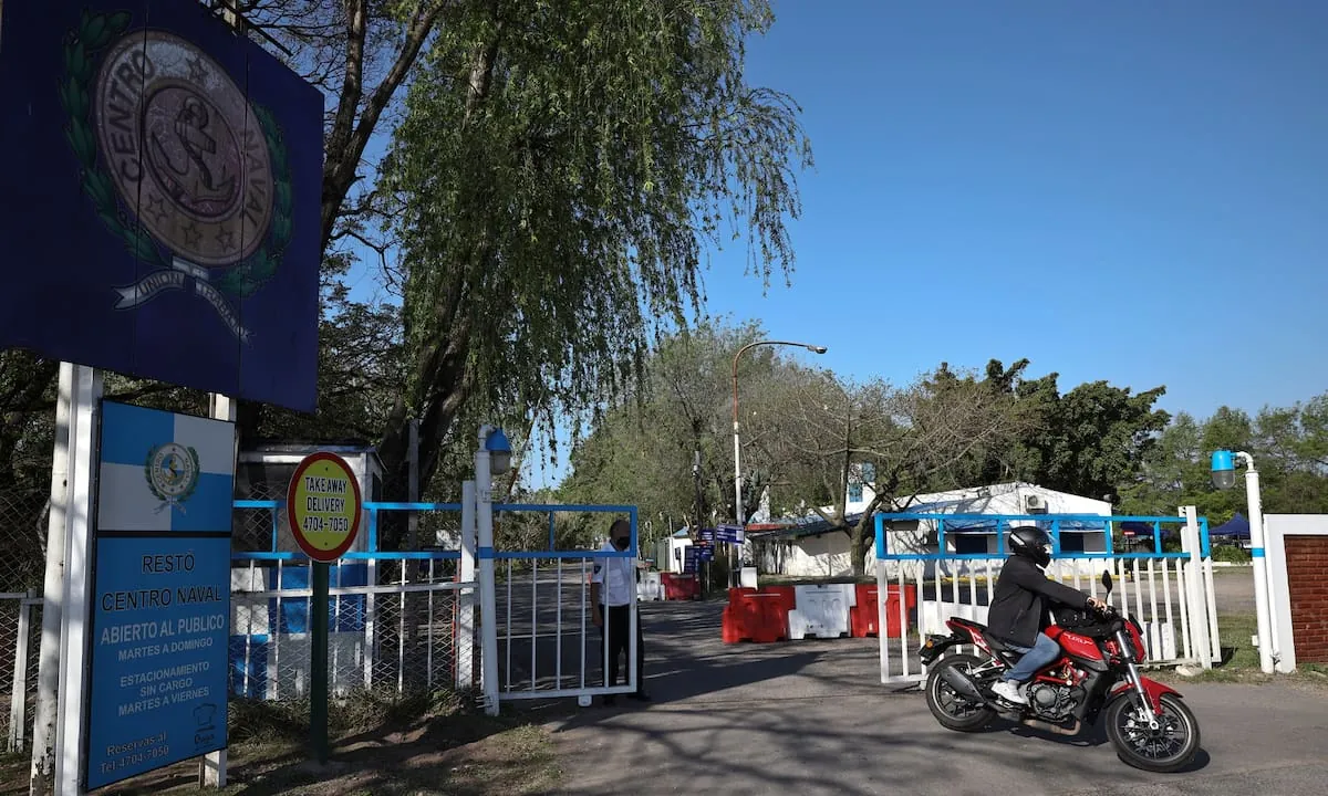 Una bala perdida hirió a un hombre de 74 años en un reconocido club náutico de Núñez