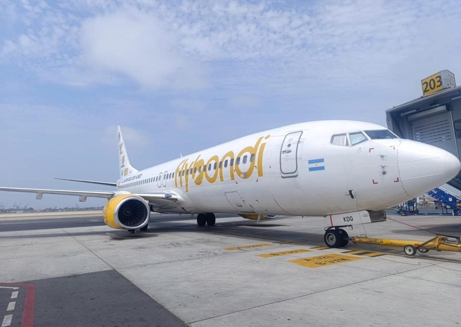 El dueño de OCA y Flybondi ahora se quedó con una empresa logística