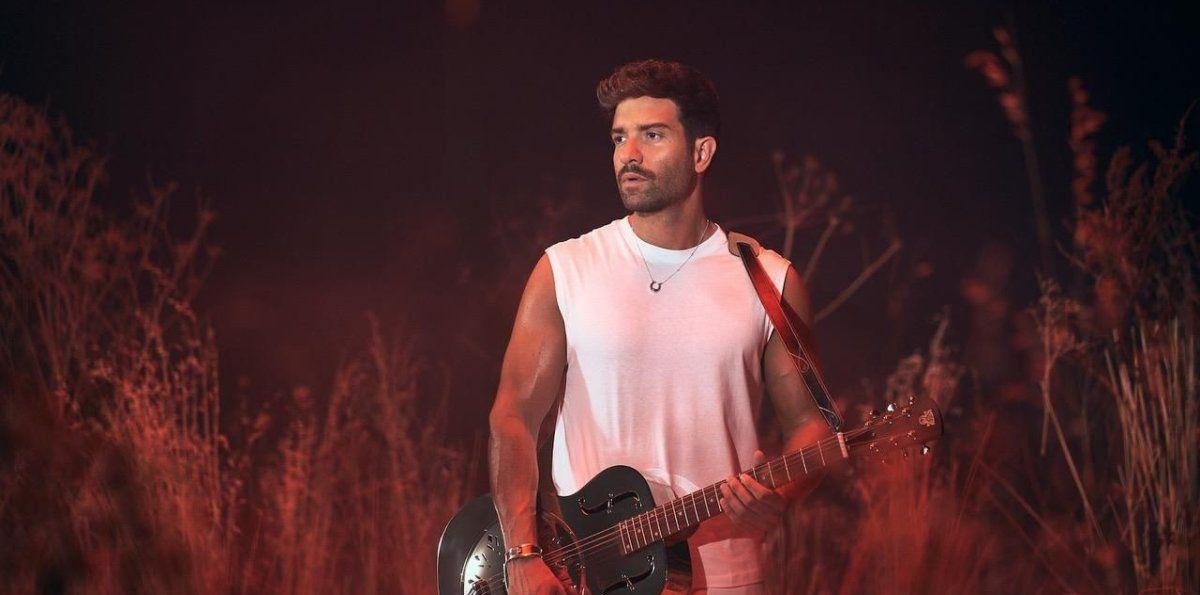 Pablo Alborán presentó “Algo de mí”, un nuevo single de su álbum “KM0”