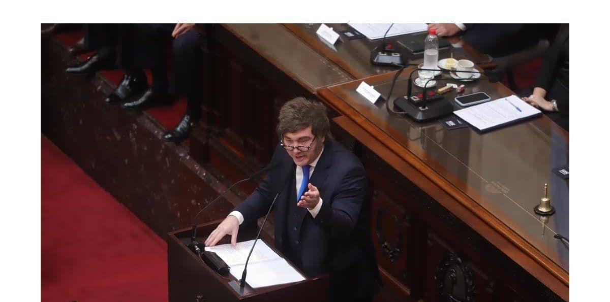 Javier Milei destacó a Donald Trump en la apertura de sesiones ordinarias: “Acudió a la ayuda de nuestro país”