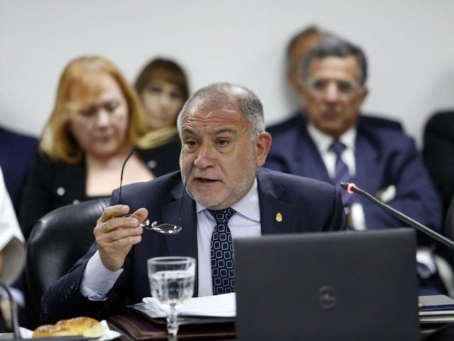 Luis Juez dejГі el PRO pero seguirГЎ como aliado del Gobierno