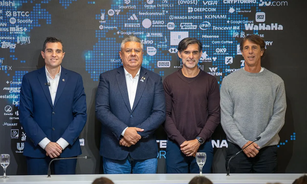 Renunció a la AFA Leandro Petersen, el director de Marketing señalado como el posible testigo secreto de EE.UU.