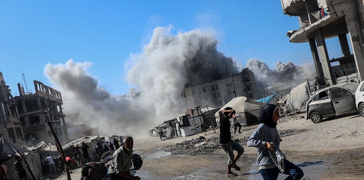 Asia se apresura a comprar GNL mientras Qatar detiene su producción debido a la guerra en Irán