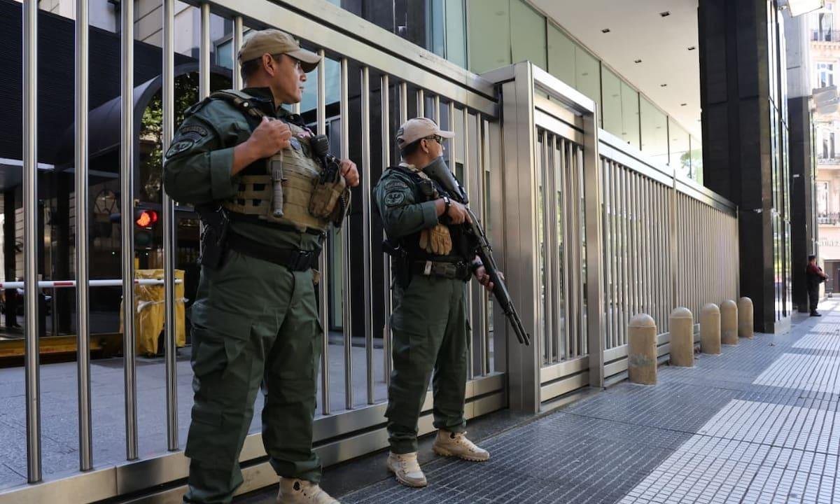 Por la guerra en Medio Oriente, el gobierno porteño reforzó la seguridad en templos, escuelas y embajadas