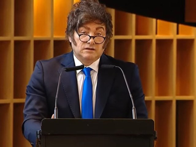 вЂњAbrГіchense los cinturones porque habrГЎ muchas mГЎs reformasвЂќ: el aviso de Javier Milei al participar de un acto en CorporaciГіn AmГ©rica