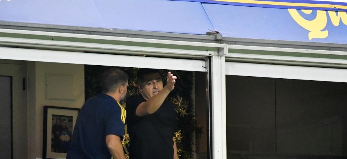 La imagen del palco de Riquelme que llamó la atención tras el empate de Boca Juniors con Gimnasia de Mendoza