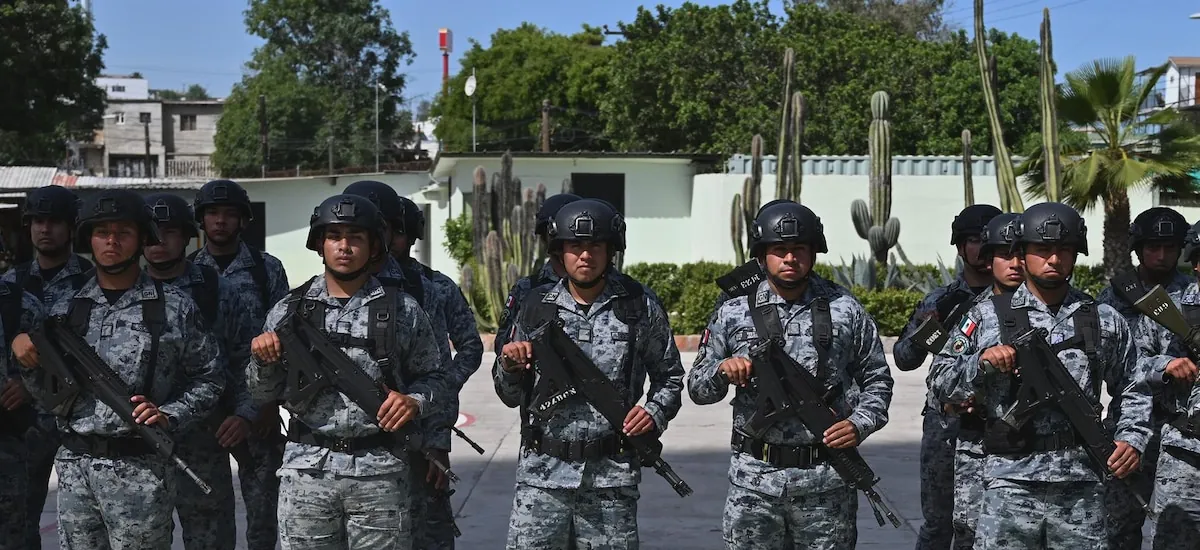 México anuncia detección de drones usados por grupos criminales desde EEUU para tráfico de migrantes