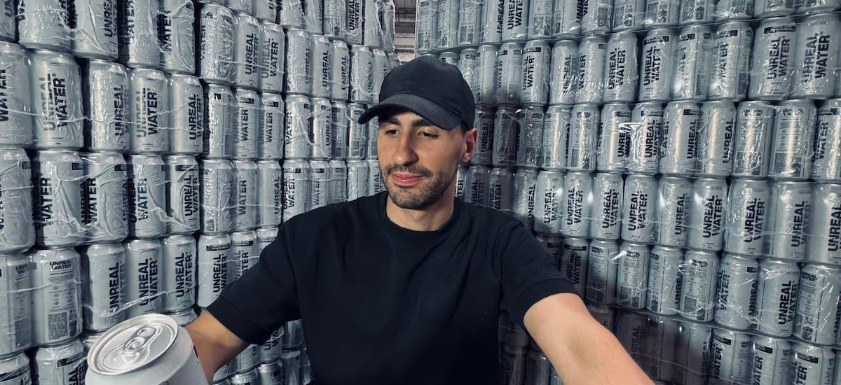 Es argentino y creó la primera agua energizante del país a base de cafeína - El Cronista