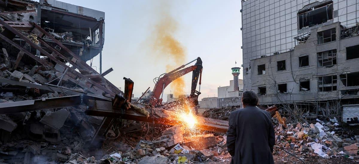 Guerra en MEDIO ORIENTE: con 787 muertos en IRÁN, confirman un ataque a la instalación nuclear de Natanz y advierten por posibles “fugas radiactivas masivas”