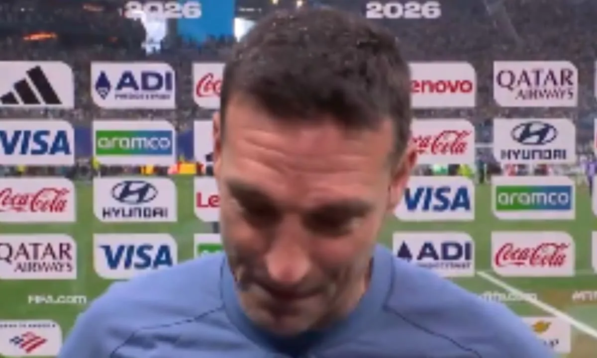 El llanto desconsolado de Scaloni por la clasificación de Argentina tras el partido contra Egipto: “No puedo dar la mirada; estoy muy emocionado”