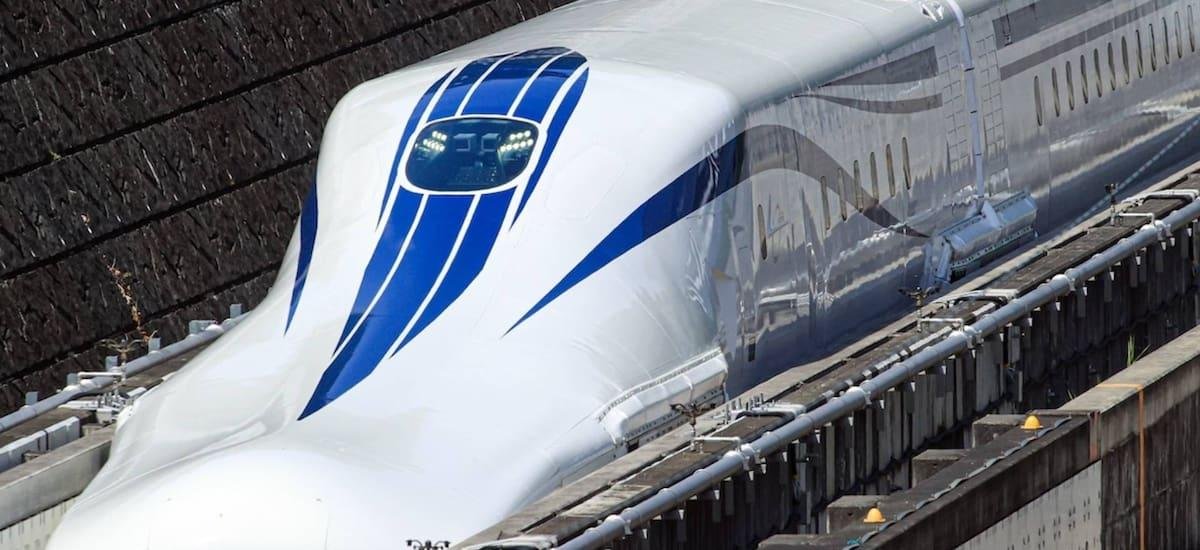 Récord mundial: lanzarán un tren bala que viajará a la velocidad de un avión