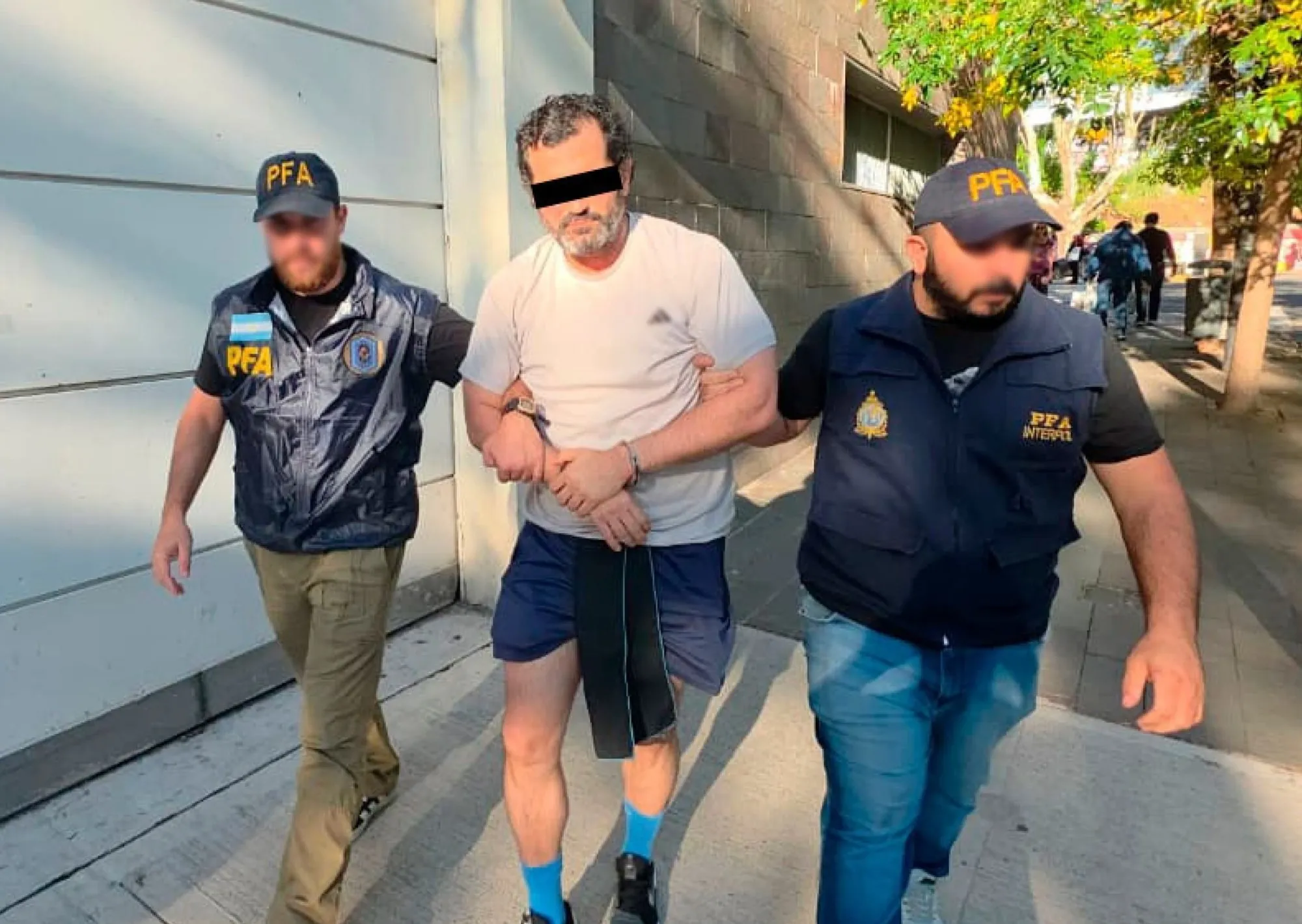 Detuvieron en Argentina a un exmilitar mexicano: quieren deportarlo y pide asilo político porque teme por su vida