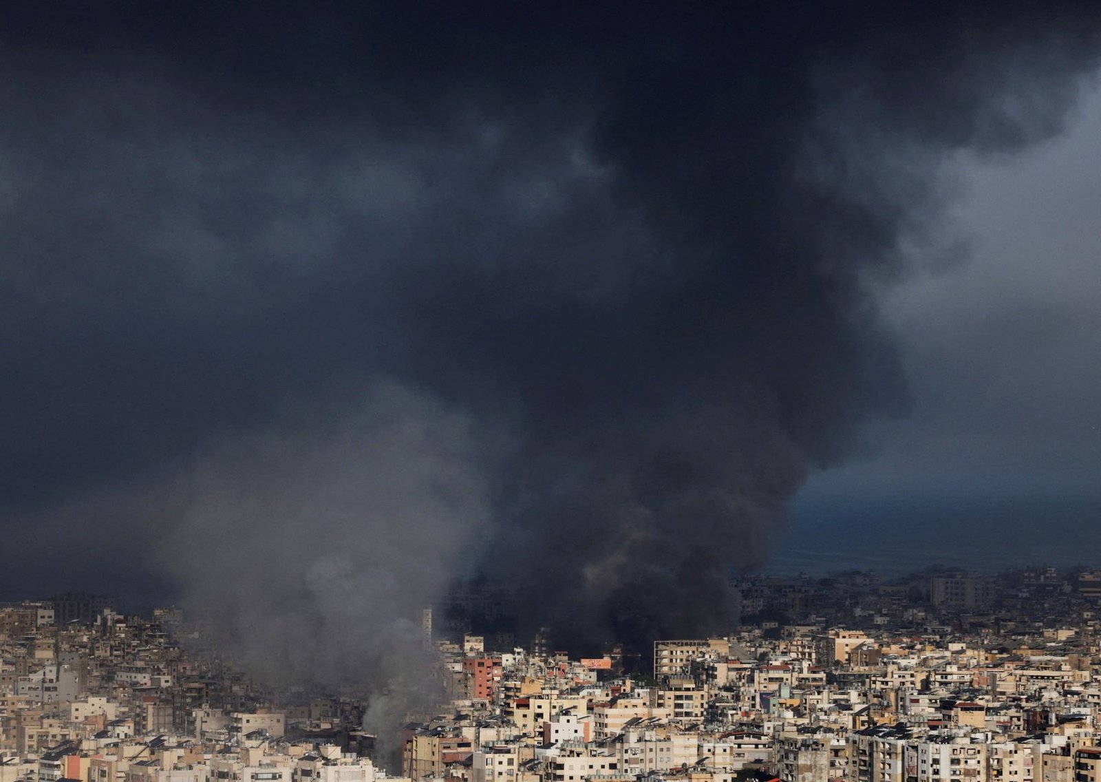 Guerra entre Estados Unidos, Israel e Irán, EN VIVO: Teherán reanudó los ataques a los países del Golfo Pérsico en medio de la noche