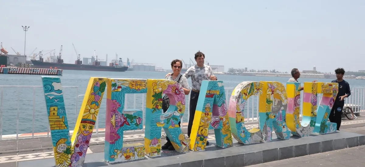 Semana Santa: ocupación hotelera en Veracruz se mantiene alta pese a derrames de hidrocarburos