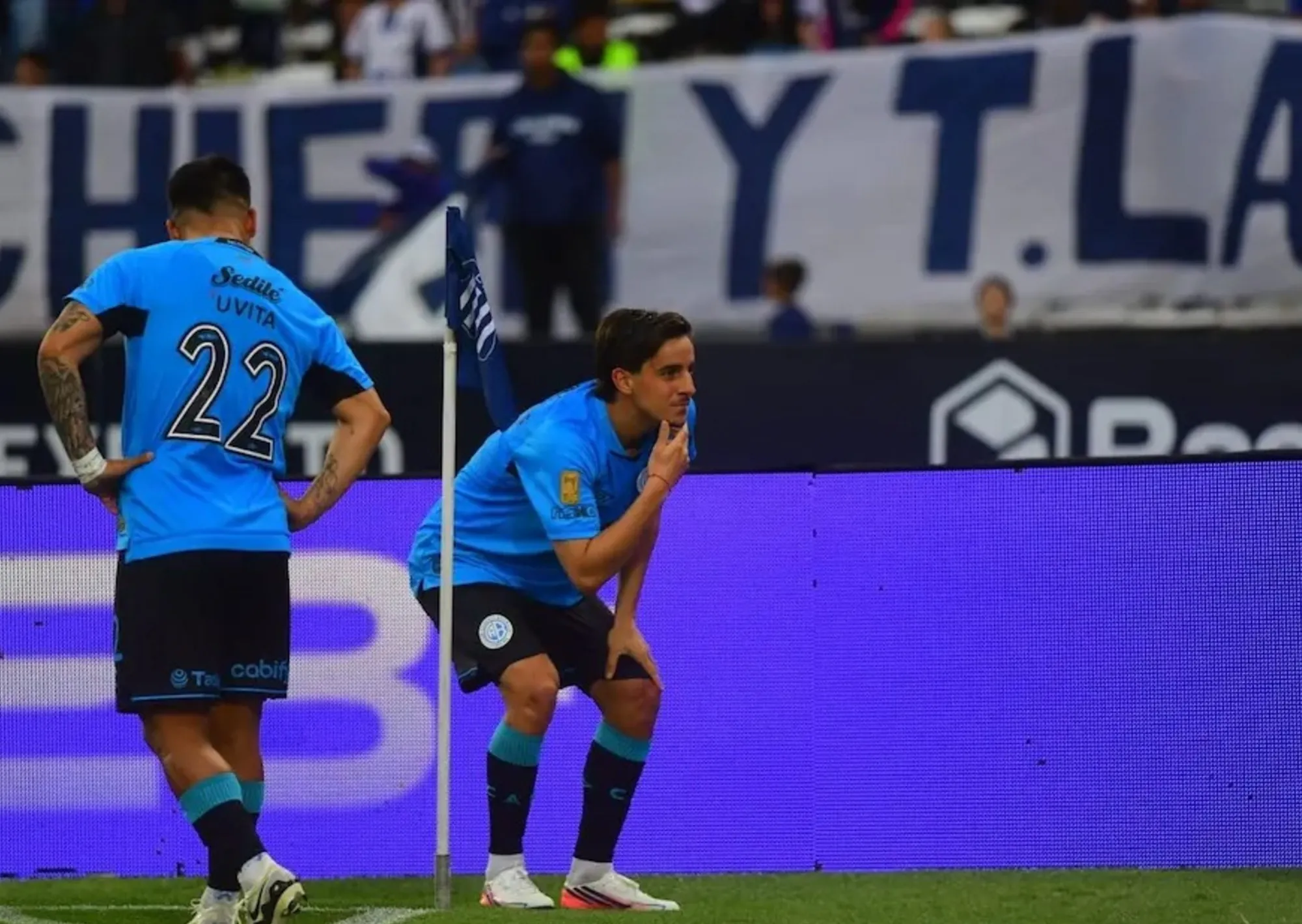 Belgrano pateó apenas dos veces al arco, pero se quedó con el clásico cordobés y estiró la racha negra de Talleres