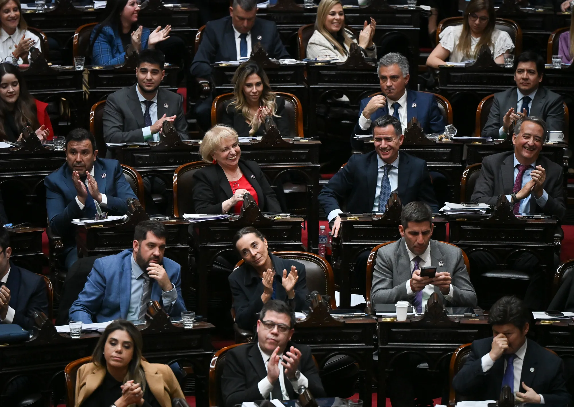 Con la exclusión de funcionarios, el oficialismo logró la media sanción de Inocencia Fiscal II y se define en el Senado