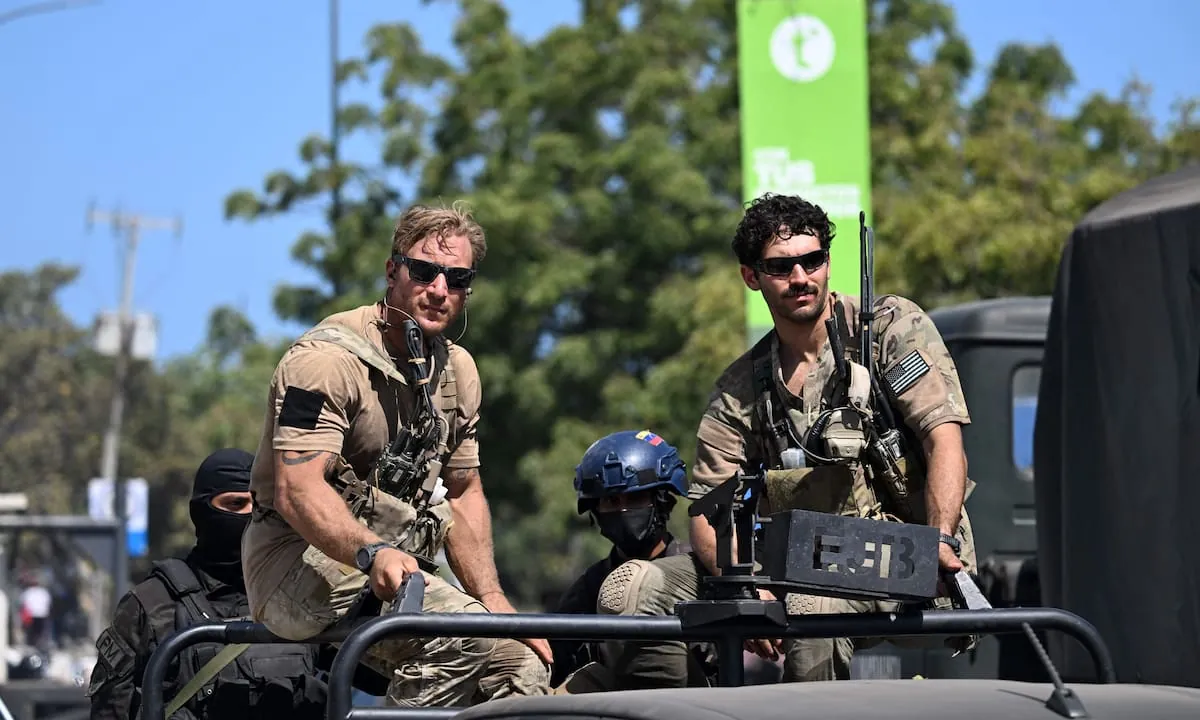 De capturar a Maduro a la reconstrucción: marines de EE.UU. reparan el puerto de La Guaira en Venezuela tras el doble sismo