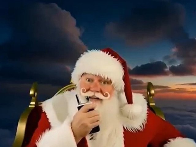 El insГіlito saludo por Navidad de la Fuerza AГ©rea: PapГЎ Noel en un trineo tirado por los caza F-16 reciГ©n comprados