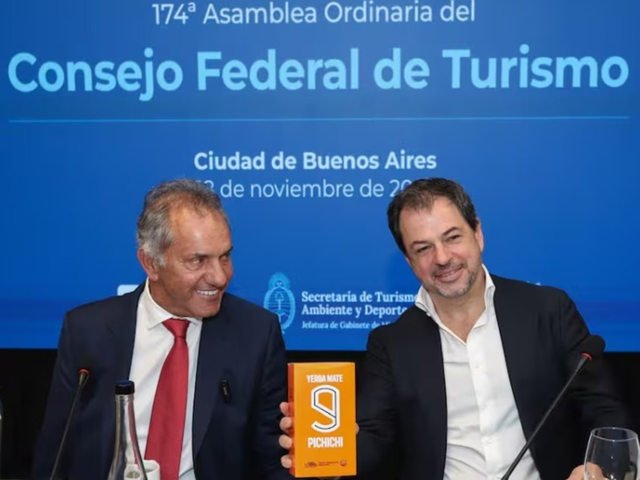En tono de broma, Daniel Scioli presentГі su marca de yerba mate вЂњPichichiвЂќ con un curioso slogan: вЂњSe te fue la manoвЂќ
