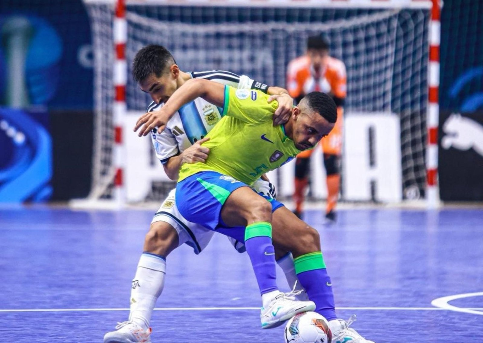 Argentina perdió con Brasil la final de la Copa América de futsal: las atajadas del arquero brasileño, otra vez, lo dejaron sin la gloria