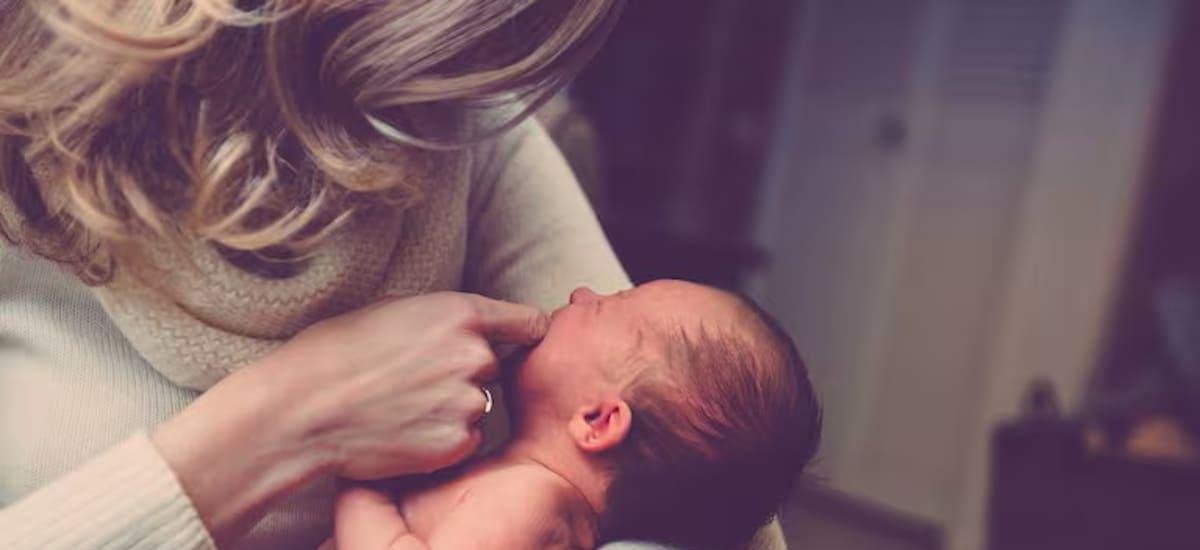 Oficial | Por decisión del Gobierno, los hijos no podrán ser anotados en el Registro Civil con ninguno de los nombres o apellidos de esta lista