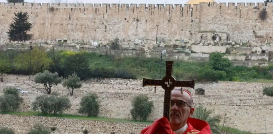 Jerusalén: impiden al Patriarca Latino celebrar el Domingo de Ramos en el Santo Sepulcro y crece la tensión diplomática