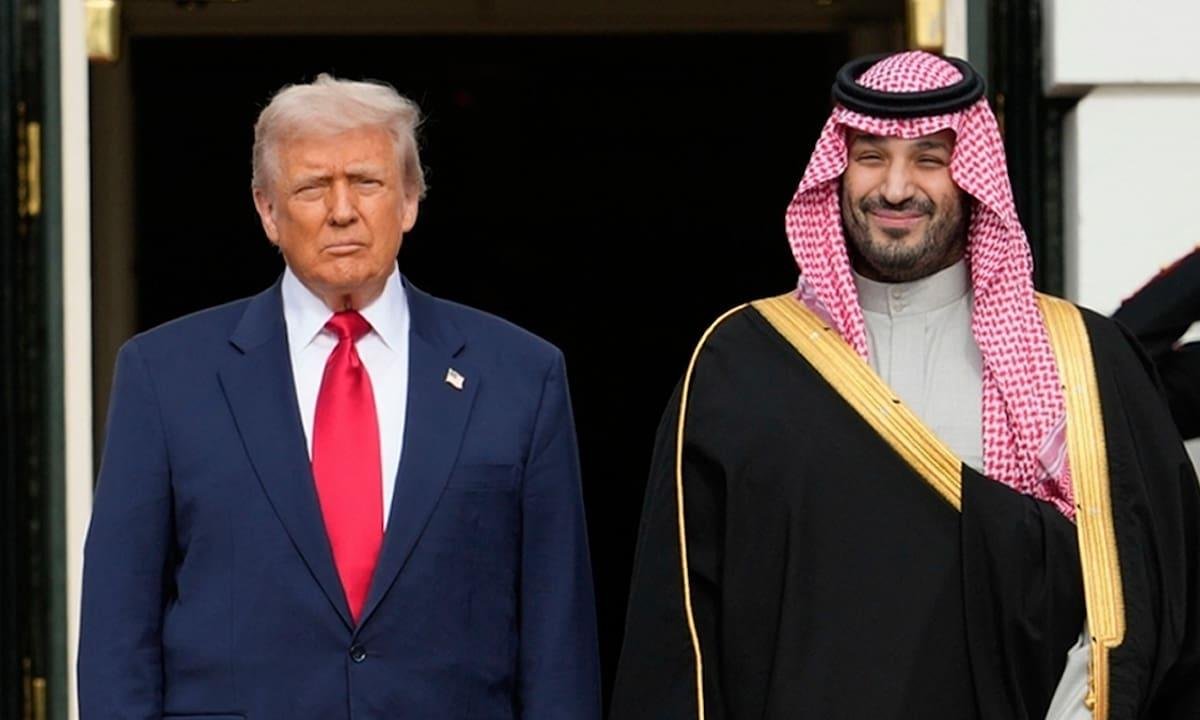 Con la inusual ayuda de Arabia Saudita, Israel empujó a Trump a una nueva ofensiva contra Irán