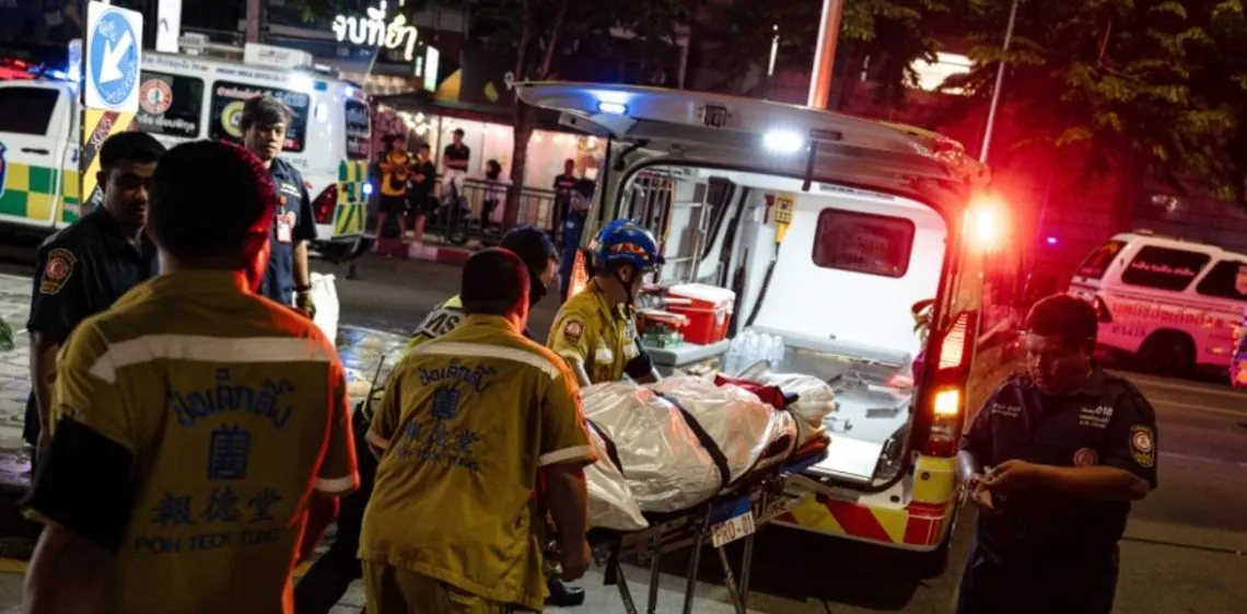 Fuego y pánico en Bangkok: al menos 27 muertos por el incendio de un bar