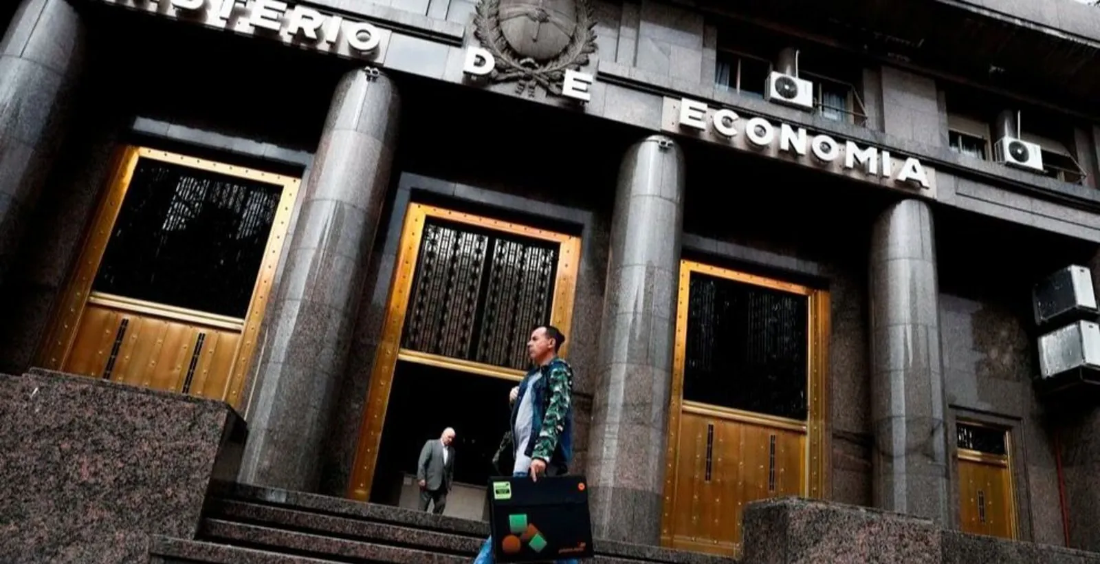 Licitación de deuda: Economía CONTRAJO aún más la disponibilidad de pesos