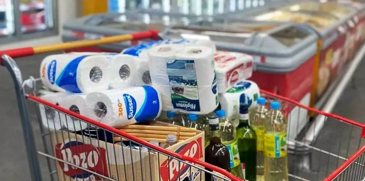 Crisis económica: el derrumbe del consumo continúa y las ventas minoristas cayeron en agosto