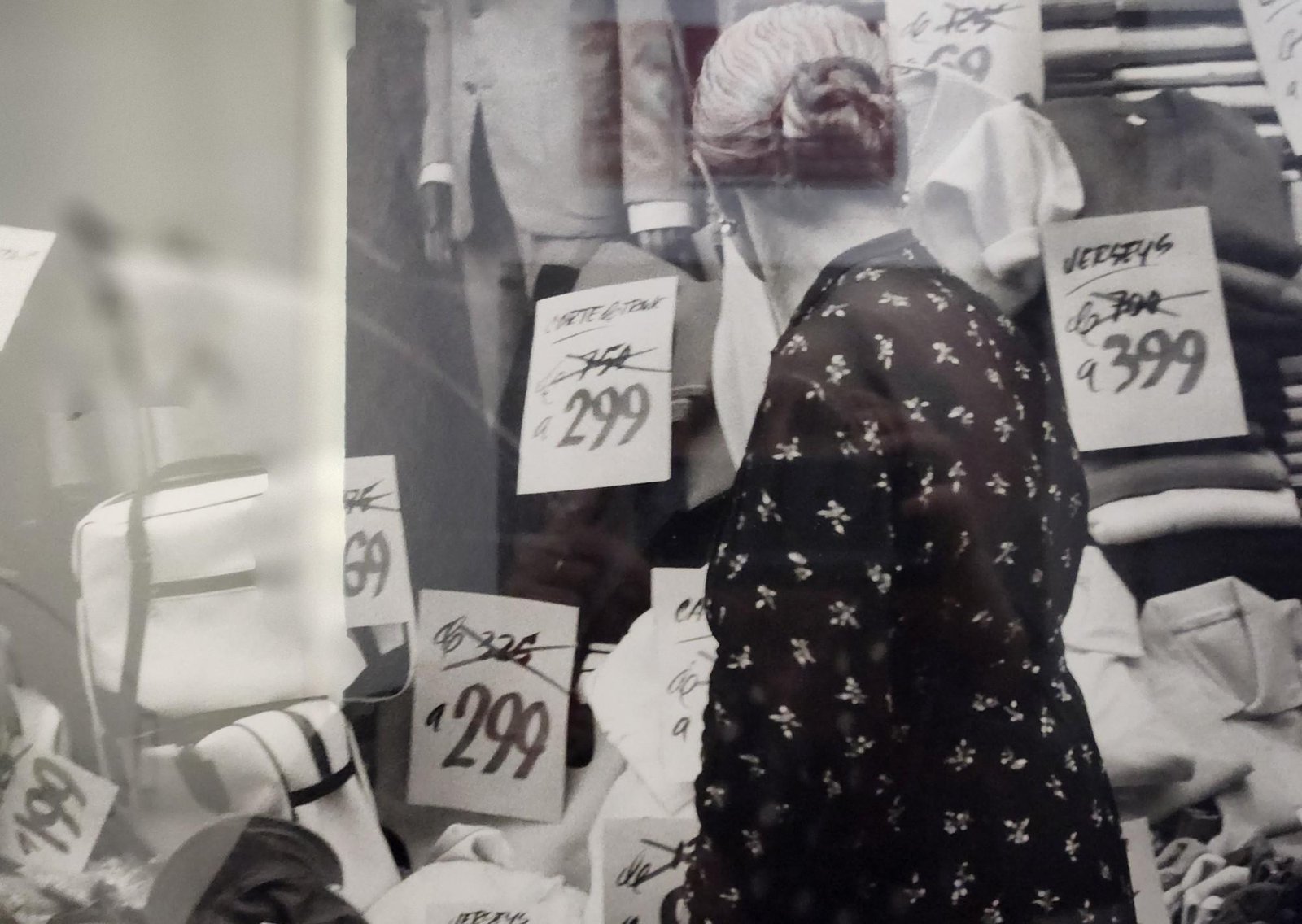 La ciudad en las vidrieras