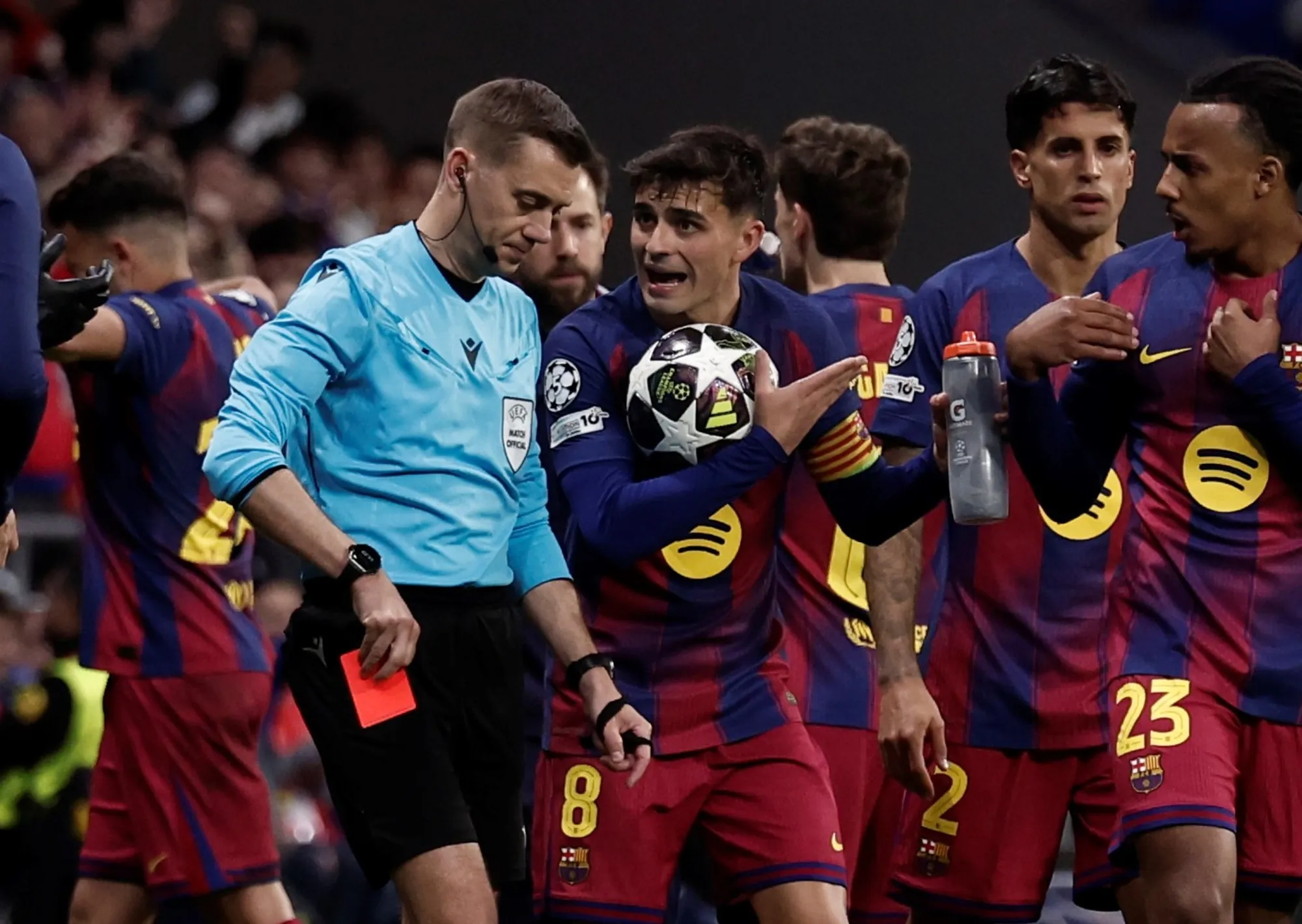 "Vergüenza": Laporta en llamas con el arbitraje, tras la eliminación del Barcelona ante el Atlético de Simeone