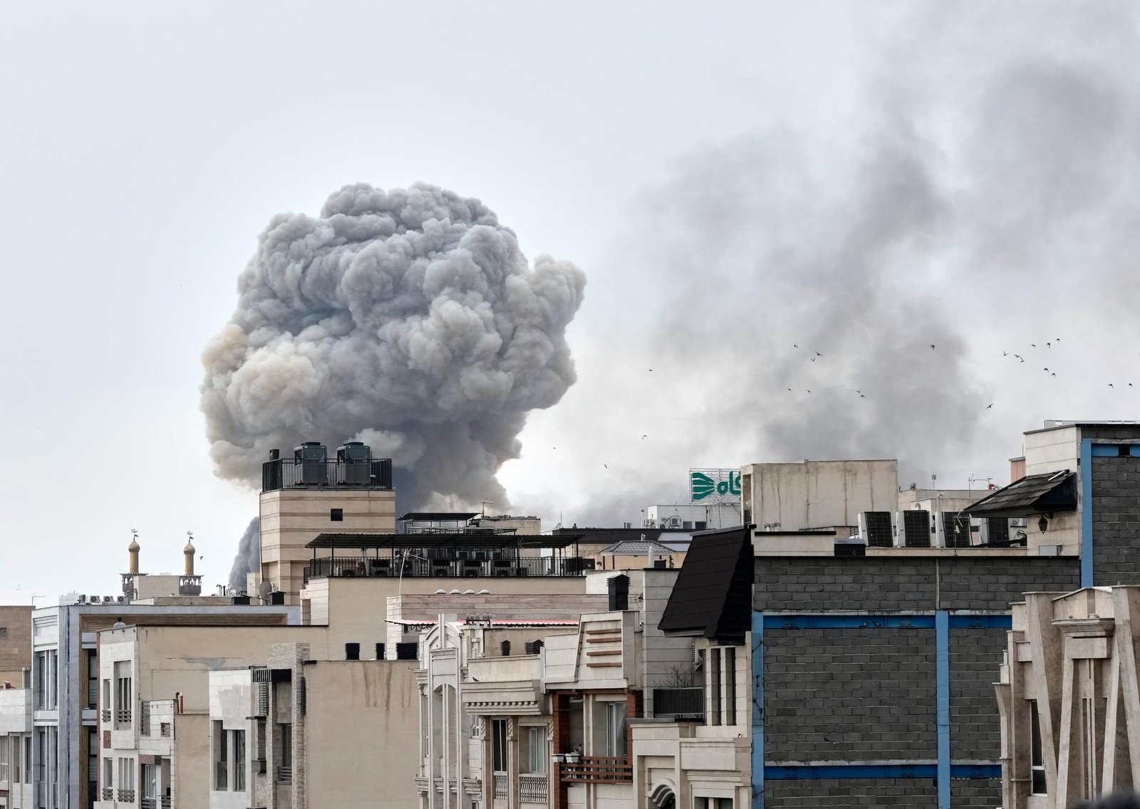 Irán ataca toda la región y la guerra entra en una "peligrosa escalada"