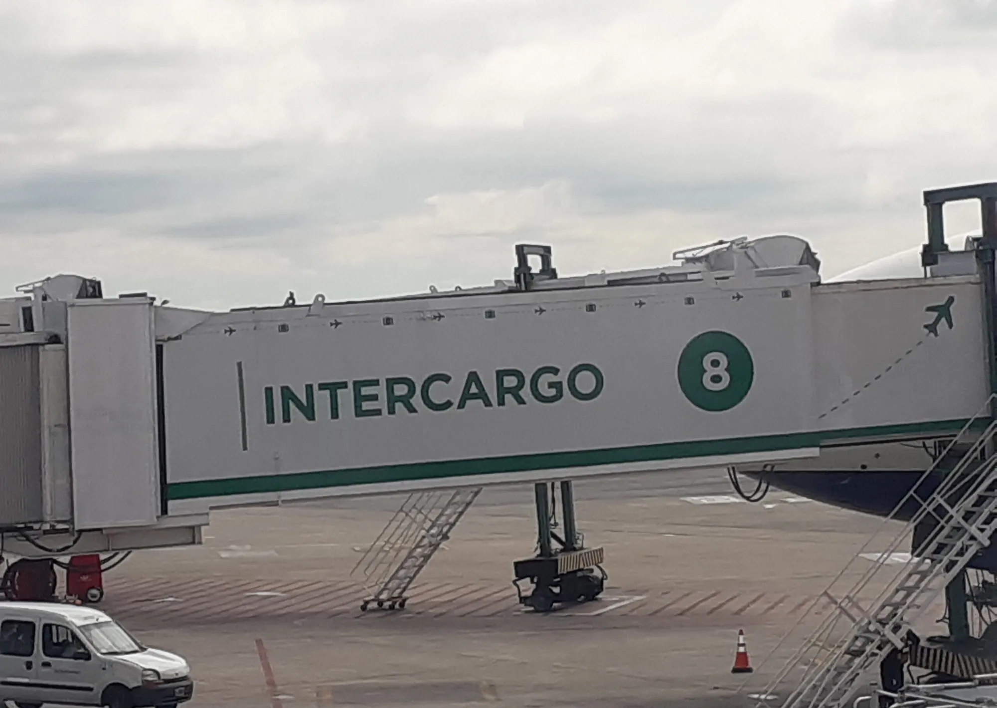 Intercargo sale a la venta: cuánto vale, los plazos y las claves de la privatización