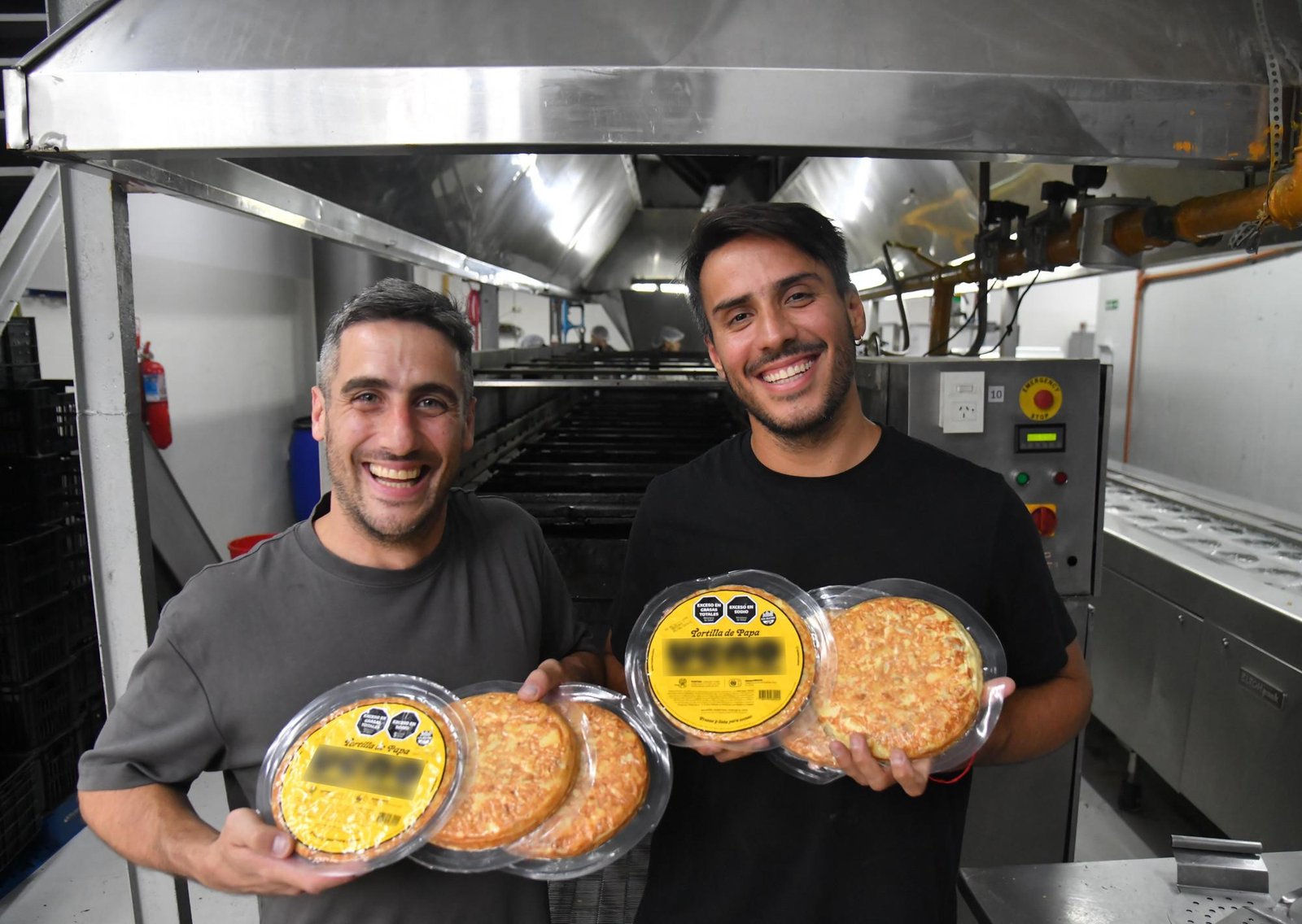 En Argentina como en Madrid: la primera tortilla envasada del país se vende en el super, tiene sabor a bodegón y planes de exportación