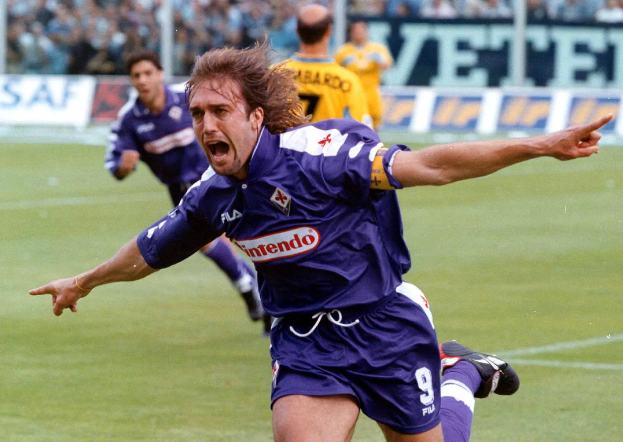 Gabriel Batistuta vuelve a jugar para Fiorentina: cómo será el partido en el que participará el histórico goleador