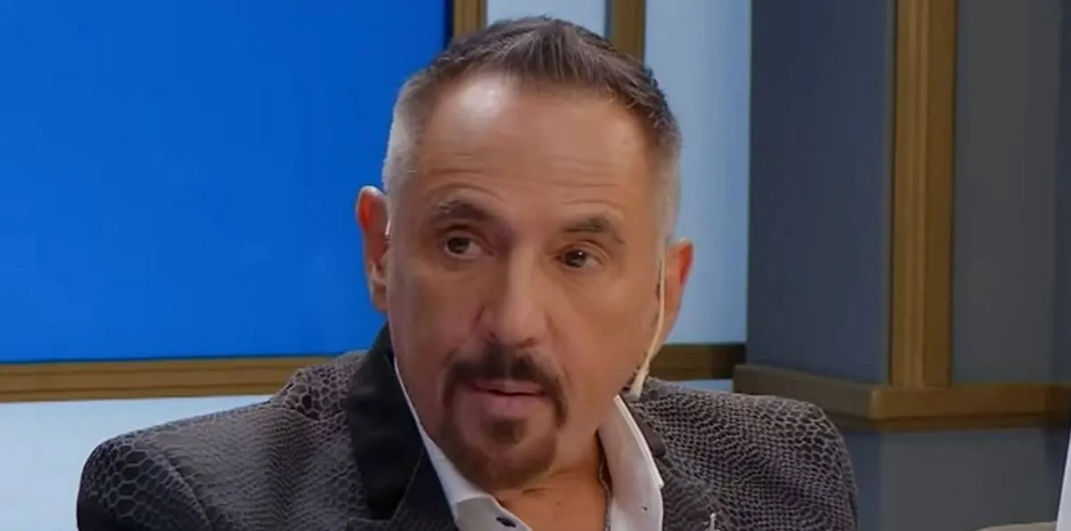 Alejandro Lerner se fue al pasto en lo de Mirtha Legrand con una aberrante comparación: "Es como una mujer abusada"