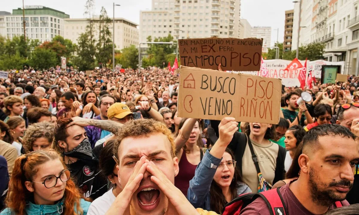 Decenas de miles de personas manifiestan en el centro de Madrid y otras ciudades por la crisis de la vivienda