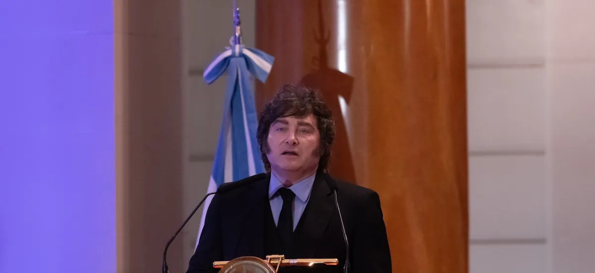“Si no te gusta, andate a Cuba”: Milei defendió al liberalismo y se cruzó con un asistente en pleno discurso