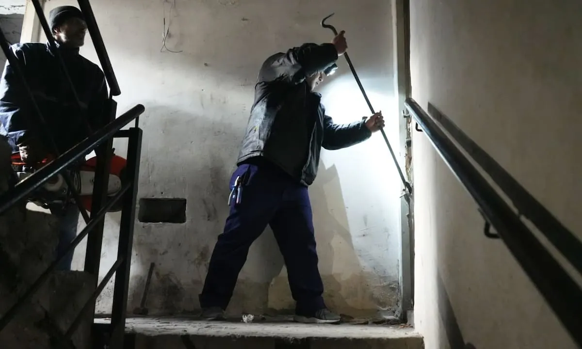 Desalojan y recuperan un edificio de Núñez que fue usurpado hace 30 años y era “un foco de inseguridad” para los vecinos, según Jorge Macri