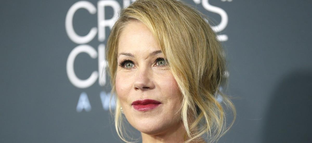Christina Applegate habla de la pérdida de peso causada por la esclerosis múltiple: “Peligroso y aterrador”