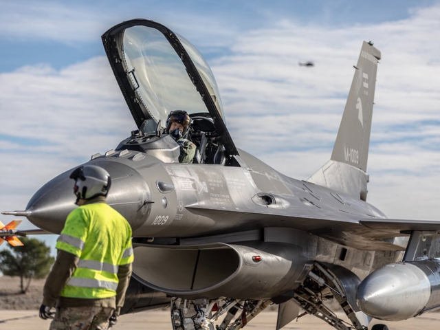 Minuto a minuto, cГіmo va a ser el vuelo rasante de los aviones F-16 sobre la Ciudad de Buenos Aires