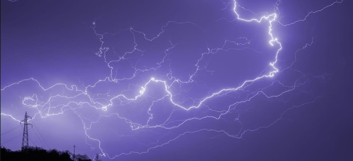 Alerta amarilla por tormentas fuertes durante 72 horas con intensas lluvias y ráfagas de viento: las zonas afectadas