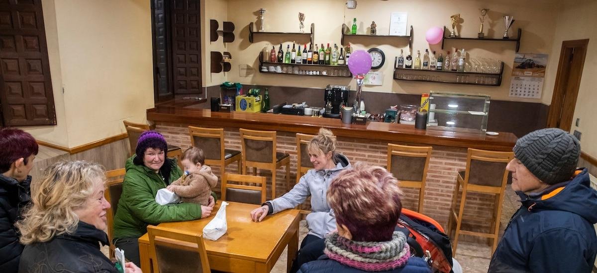 Castilla y León acude a las urnas sin resolver retos como la despoblación y una sanidad debilitada: “No hay un objetivo a largo plazo de comunidad”