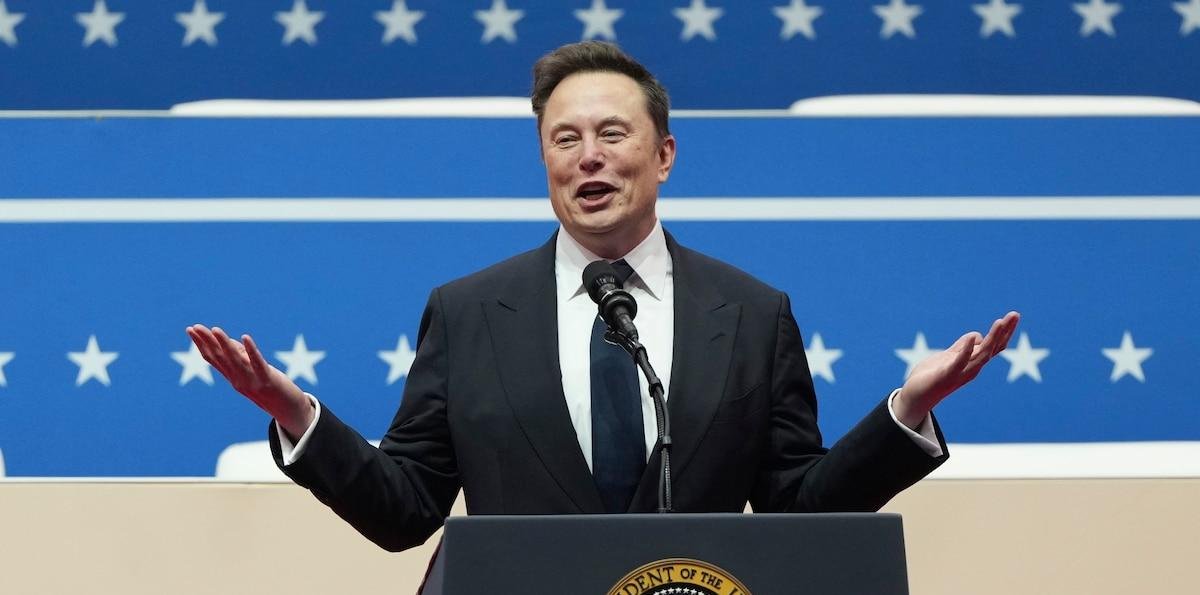 ¿Genialidad o fantasía millonaria? La polémica apuesta de Elon Musk por la IA en el espacio